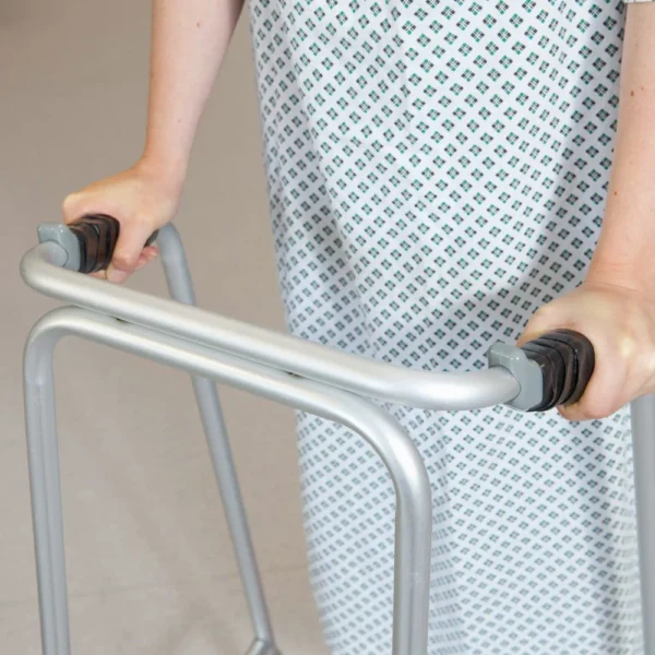 Trakovi-Super-Grip-5.webp Trakovi-Super-Grip-5.webp